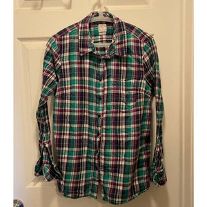 GAP Green, Purple, and White Plaid Fitted Boyfriend Button down - Large